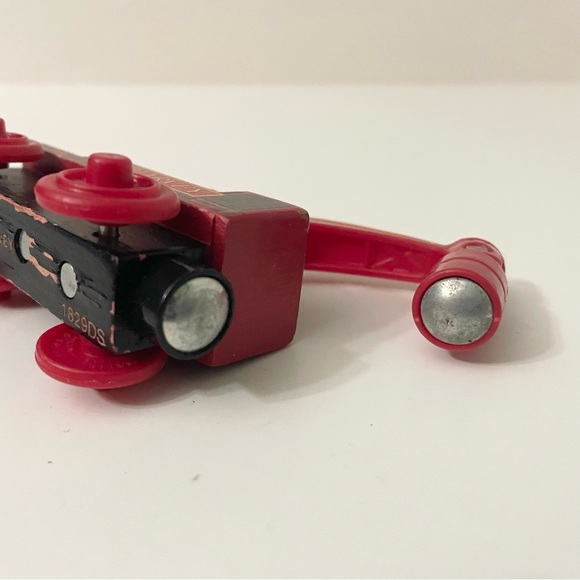 Thomas & Friends Wooden Harvey Train - Picture 7 of 13